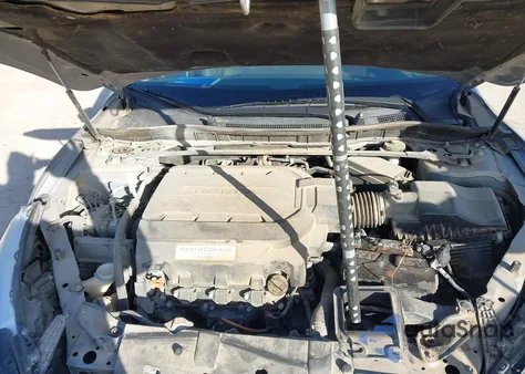 2016 Honda Accord Touring z USA, uszkodzony, nr VIN 1HGCR3F90GA008017